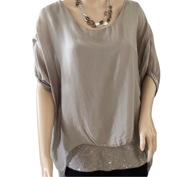 NTbyAmati  Silk Taupe Top w Sequin Embellishment One Size  Made in Italy - Picture 10 of 11